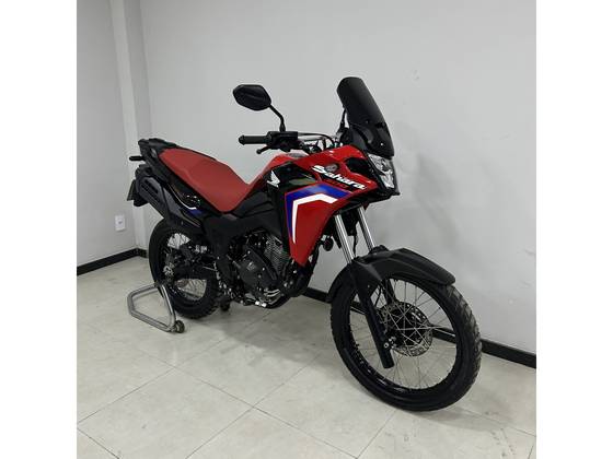 HONDA XRE 300 SAHARA RALLY HONDA XRE 300 SAHARA RALLY